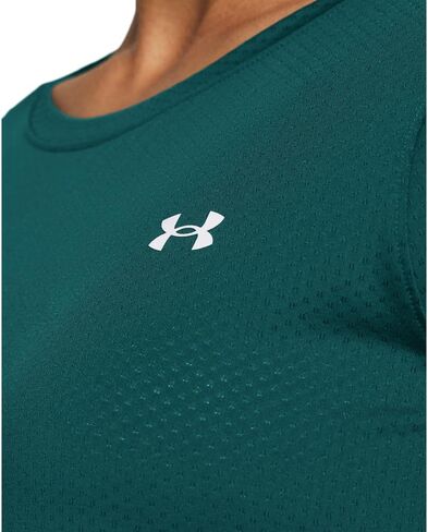 تي شيرت نسائي بأكمام قصيرة من Under Armour HeatGear Armor، (102) أبيض / / أسود، مقاس كبير in Saudi Arabia