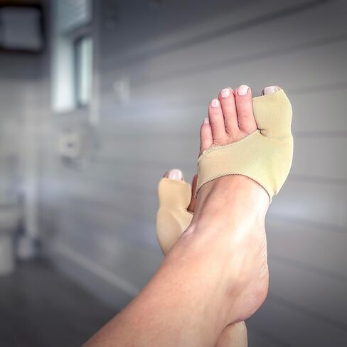 Compression Bunion Preventor - Bunion Corrector Relief Sleeve - Bunion Toe Separator For Hallux Valgus and Bunion Support - Blue Bunion Corrector (Right) in Saudi Arabia