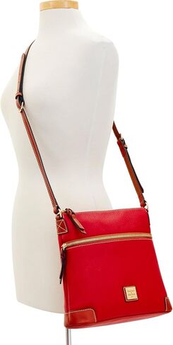 حقيبة يد Dooney & Bourke، حقيبة كروس من Pebble Grain in Kuwait