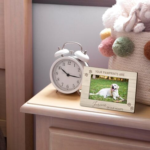 Pet Memorial 4x6 Picture Frame, Dog Cat Bereavement Remembrance Gifts, Sympathy Gifts for Loss Of Pet Dog Cat, the Best Angels Have Wings and Whiskers Picture Photo Frames for Desk Decor in Kuwait