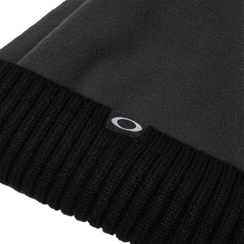 Oakley Men's Ellipse Crown Beanie in Saudi Arabia