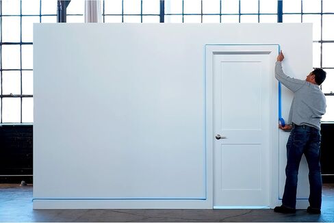 شريط الرسام سكوتش بلو الأصلي متعدد الأسطح، 1.88 بوصة. × 60 ياردة، أزرق، شريط طلاء يحمي الأسطح ويزيل بسهولة، شريط طلاء للاستخدام الداخلي والخارجي (2090-48NC) in Kuwait