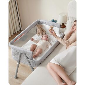 Bassinet Bedside Sleeper, Baby Crib for Newborn, Baby Bassinets Bedside Sleeper with 4 Auto-Lock & Adjustable Height, Breathable Mesh & Mattress, Bedside Bassinet