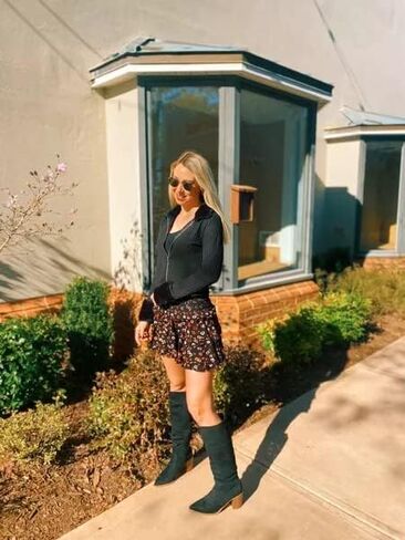 Huiyuzhi إمرأة وأشار اصبع القدم منتصف كعب مكتنزة الجانب سستة الجانب أحذية عالية في الركبة الجوارب الطويلة in Kuwait