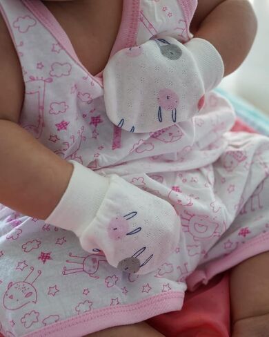 قفازات الأطفال من RATIVE بعمر 0-6,6-12 شهرًا من القطن العضوي لحديثي الولادة من الأولاد والبنات in Kuwait