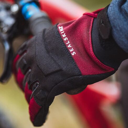 قفاز SEALSKINZ Sutton مقاوم للماء لجميع الأحوال الجوية MTB، زيتوني، متوسط in Kuwait