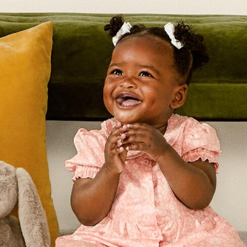 Amazon Essentials x Sofia Grainge Toddler and Baby Girls' Cotton Sateen Dress with Collar in Saudi Arabia
