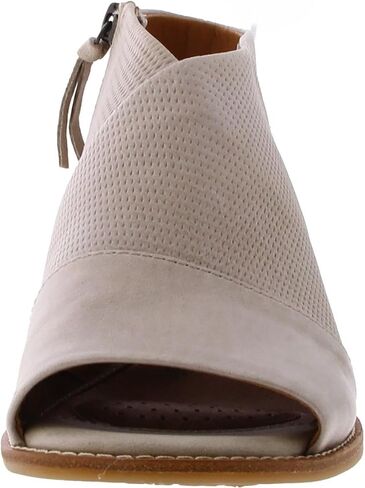 Sofft Women's Natalia Sandal in Kuwait