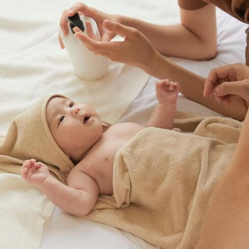منشفة استحمام من كوني بيبي، ملابس أساسية لحديثي الولادة - كريمي جديد (0M - 3Y) in Kuwait