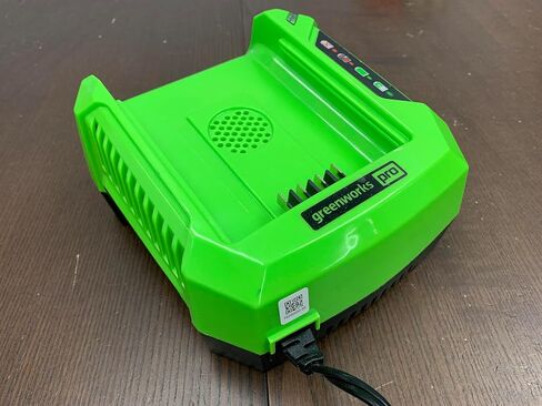 شاحن بديل أصلي من صانع المعدات الأصلية متوافق مع جميع بطاريات Greenworks 80V in Kuwait