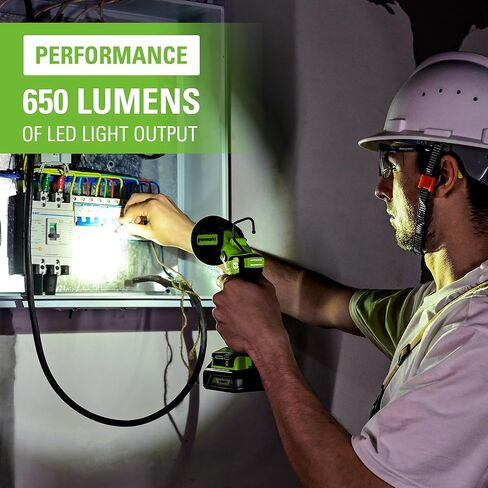 مصباح كشاف LED محمول بقوة 24 فولت من Greenworks مع مسافة 765 ياردة، مصباح عمل لاسلكي 3000 لومن مع بطارية 2 أمبير وشاحن in Kuwait