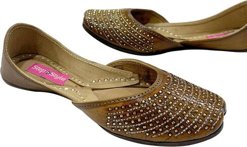 Wedding Handmade Ethnic Sandal Juttis Shoes Punjabi Mojari Indian Khussa For Women in Kuwait