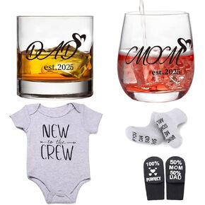 Pregnancy Gifts for First Time Moms – Mom and Dad Est 2025 11 oz Whiskey Glass Gift Set with Romper (0-3 Months) and Baby Socks ​- Top New Parents Gifts for Mom and Dad to Be - Baby Shower