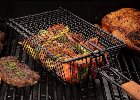 Cuisinart CNTB-422 Simply Grilling Nonstick Grilling Basket in Saudi Arabia