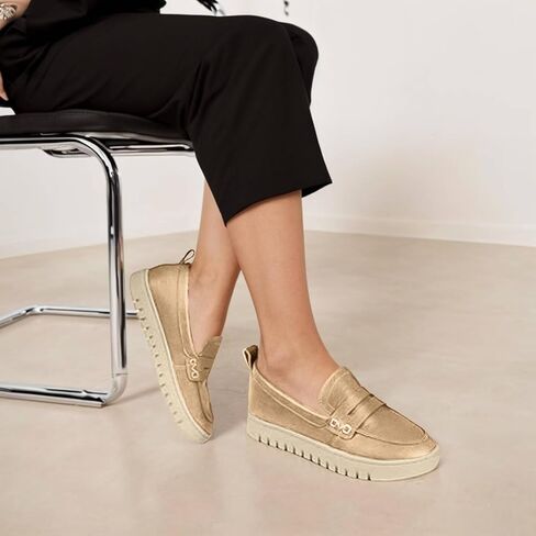 أحذية نسائية جلدية بدون كعب أحذية مسطحة سهلة الارتداء أحذية بدون كعب كاجوال مريحة وخفيفة الوزن in Kuwait