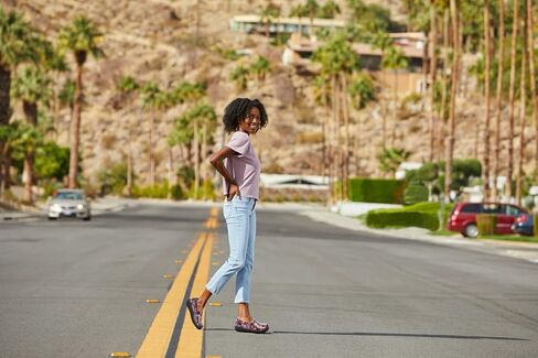 حذاء Glolily Kate النسائي سهل الارتداء - وسادة إضافية احترافية خفيفة الوزن، حذاء عمل مقاوم للانزلاق مع وسادة قدم داعمة قابلة للإزالة لدعم قوس القدم in Kuwait