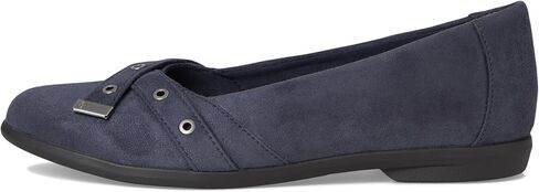 حذاء الباليه الكلاسيكي المسطح للسيدات من BZees in Kuwait