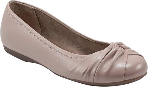 Earth Women's Jacci Ballet Flat in Kuwait