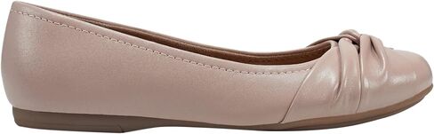 Earth Women's Jacci Ballet Flat in Kuwait