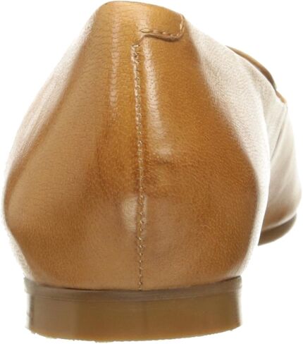 Trotters Women's Harlowe Ballet Flat in Saudi Arabia