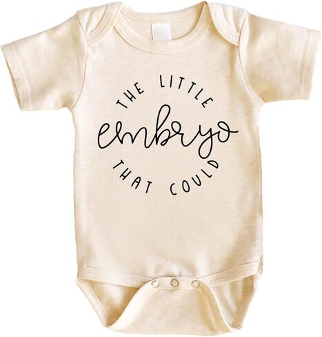 إعلان الحمل من Bump and Beyond Designs، الجنين الصغير الذي يمكنه ذلك in Kuwait