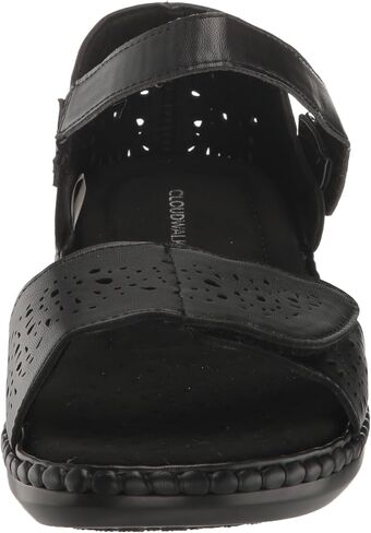 Avenue Women's Sandal in Saudi Arabia