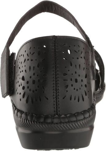 Avenue Women's Sandal in Saudi Arabia