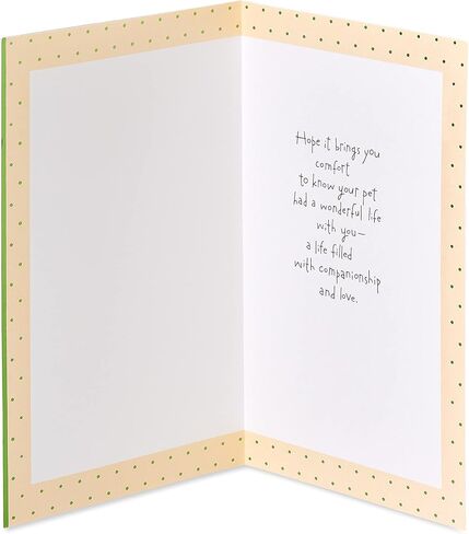 بطاقة تعاطف مع الحيوانات الأليفة من American Greetings (حيواناتنا هي عائلتنا) in Saudi Arabia