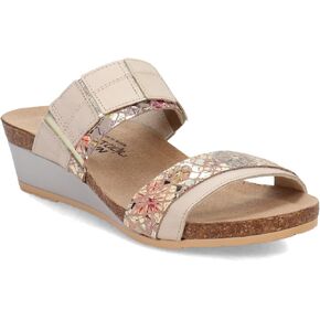 NAOT Footwear Women's Royalty Sandal