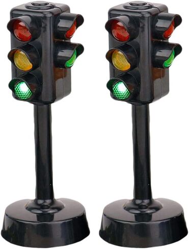 Kisangel 2pcs Traffic Signals Lamp Toy Traffic Lights with Sound Light Early Education Toy for Kindergarten Kids Toddler Baby Kids Christmas Party Favor(Random Color and Size) in Saudi Arabia