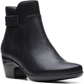حذاء الكاحل Emily Holly النسائي من Clarks
