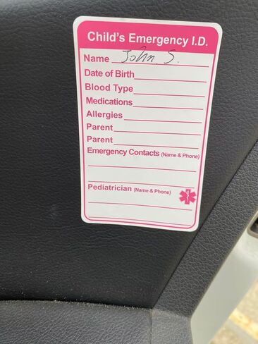 2.5 × 4 بوصة 10 قطع للرضع الوردي في حالة الطوارئ، الاتصال بمقعد السيارة في حالات الطوارئ، تنبيه سلامة مرفق، ملصقات ملصقات لحالات الطوارئ للأطفال، ملصقات ICE in Saudi Arabia