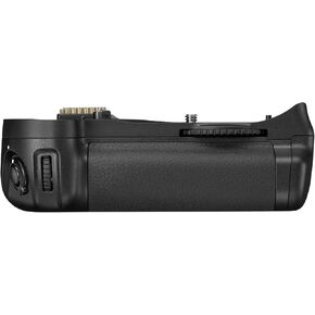 Nikon MB-D10 Multi Power Battery Pack for Nikon D300 & D700 Digital SLR Cameras - Retail Packaging