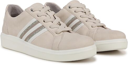 حذاء رياضي نسائي من BZees Happy Friday برباط in Kuwait