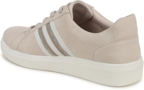 حذاء رياضي نسائي من BZees Happy Friday برباط in Kuwait