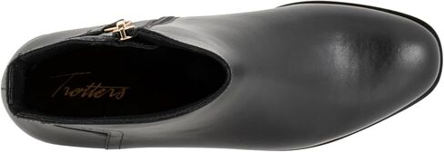 Trotters Women's Ava Ankle Boot in Kuwait