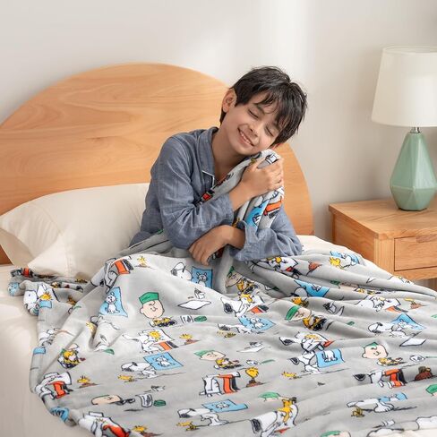 Berkshire Blanket & Mo Willems® VelvetLoft® Luxury Soft Cozy Cute Kids Throw Blanket,Gifts for Kids,Elephant & Piggie,50 in x 70 in(Official Mo Willems® Product) in Kuwait