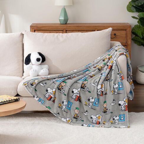 Berkshire Blanket & Mo Willems® VelvetLoft® Luxury Soft Cozy Cute Kids Throw Blanket,Gifts for Kids,Elephant & Piggie,50 in x 70 in(Official Mo Willems® Product) in Kuwait