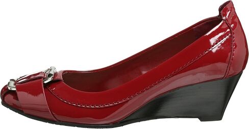 Bandolino Women's Mandie Signature Fit High Rise Straight Leg Jean in Kuwait