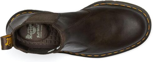 Dr. Martens Unisex-Adult 2976 Chelsea Boot in Kuwait
