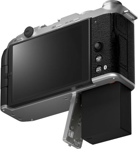 كاميرا Fujifilm X-M5 الرقمية بدون مرآة مع مجموعة عدسات XC 15-45 مم f/3.5-5.6 OIS PZ (فضية) مع بطاقة ذاكرة SF-M Tough Series UHS-II SDXC سعة 64 جيجابايت + مجموعة تنظيف + حقيبة سفر + المزيد in Saudi Arabia