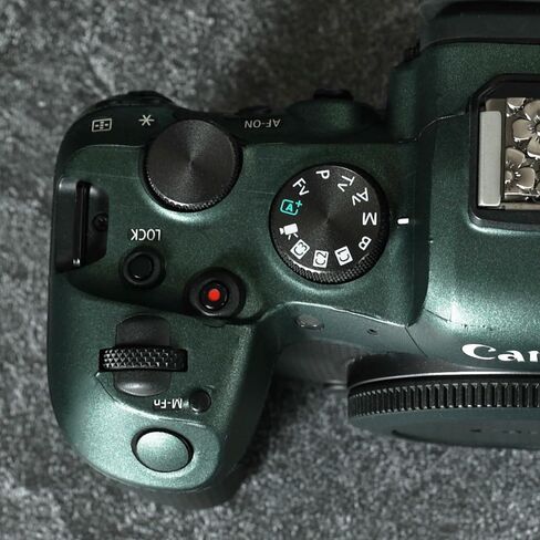 طبقة حماية لجسم الكاميرا لكاميرا Canon R6، ملصق جلدي مضاد للخدش يتضمن قطعتين من واقي الشاشة R6 وأدوات (أخضر) in Saudi Arabia