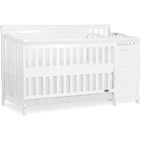 سرير أطفال برودي 5 في 1 قابل للتحويل من Dream On Me باللون الأبيض مع تغيير وأدراج واسعة وطاولة تغيير قابلة للفصل ووسادة تغيير مقاس 1 بوصة in Kuwait