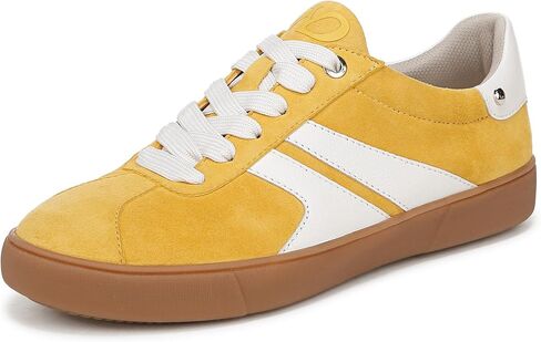 Naturalizer Women's Medina Sneaker in Kuwait