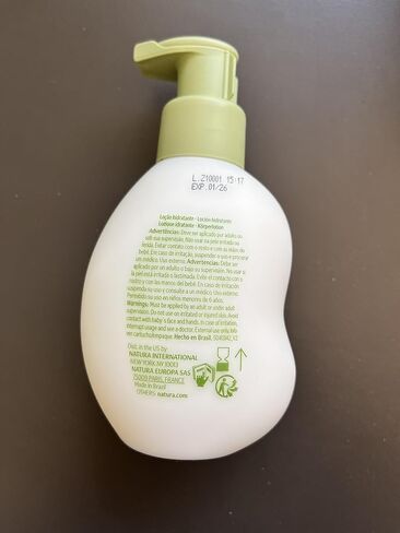 natura - Mamãe e Bebê Baby Fast Absorbing Moisturizer - 100% Vegan - Vegetable Oil & Cupuaçu Butter - 98.8% Natural Origin - All Skin Types - Cruelty Free - Baby Essentials - 6.7 fl oz (200ml) in Saudi Arabia