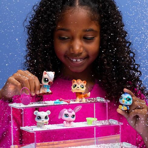 Littlest Pet Shop, Collector Set, Farm Besties Theme - Gen 7, Pets #56-#60, Authentic LPS Bobble Head Figure, Collectible Imagination Toy Animal, Kidults, Girls, Boys, Kids, Tweens Ages 4+ in Kuwait