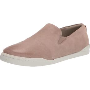 SoftWalk Women's Sneaker