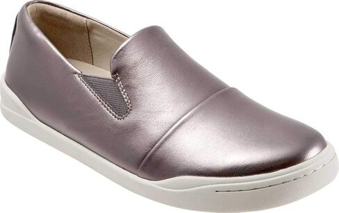 SoftWalk Women's Sneaker in Kuwait