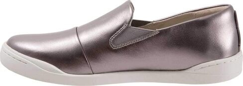 SoftWalk Women's Sneaker in Kuwait