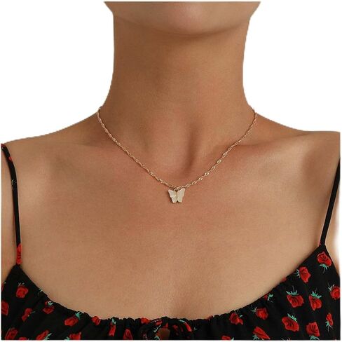 Boho GreenButterfly Necklace Acrylic butterfly Pendant Necklace Green Acrylic Butterfly Necklace Minimalist Gold Twist Chain Necklace Jewelry for Women and Girls in Saudi Arabia